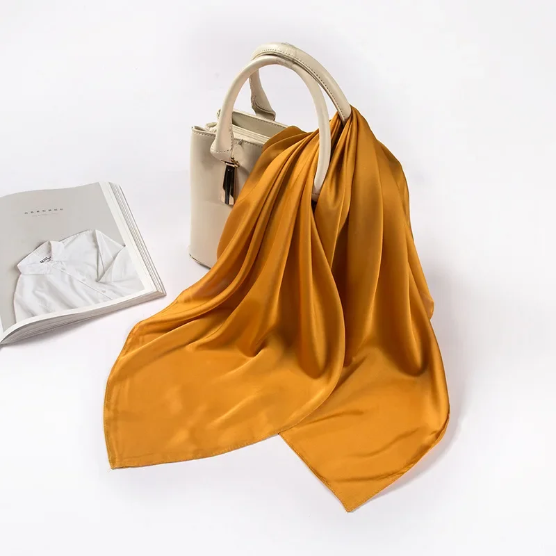 Écharpe en satin pour femmes 7 - Ascot Neck Scarf avis et prix