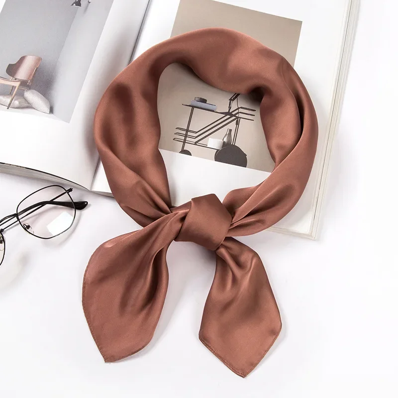 Écharpe en satin pour femmes 7 - Ascot Neck Scarf avis et prix