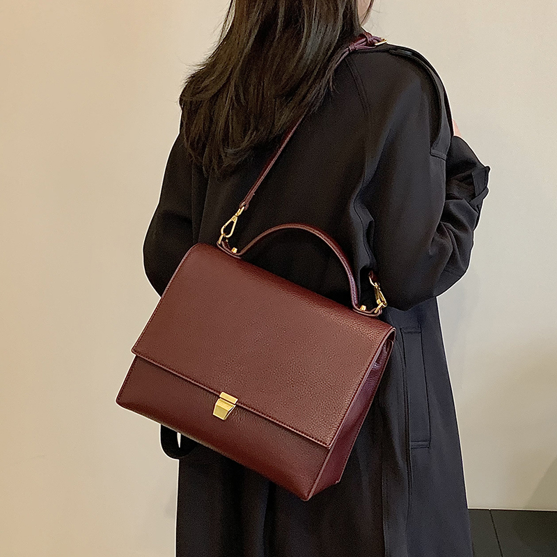 Sacs à main texturés en cuir P - Pocket Square Set avis et prix